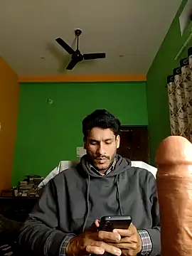 Snapshot of Palyboy426 chatting on January 31, 2025, 12:39 am Palyboy426 online show from January 31, 2025, 12:39 am