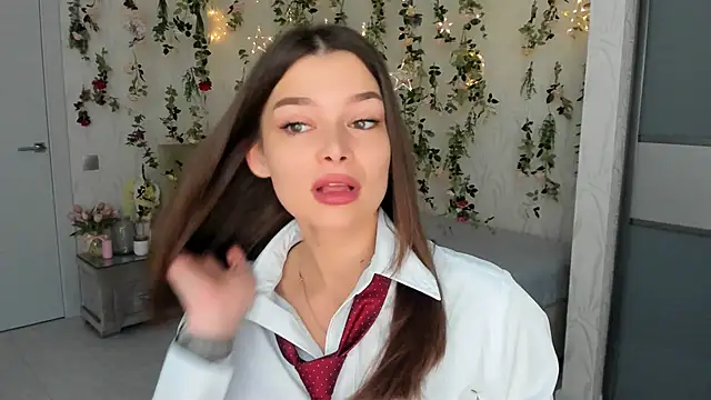 ContinentOfTranquility online show from October 16, 2025, 1:06 am