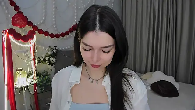 ContinentOfTranquility online show from April 2, 2026, 3:04 am