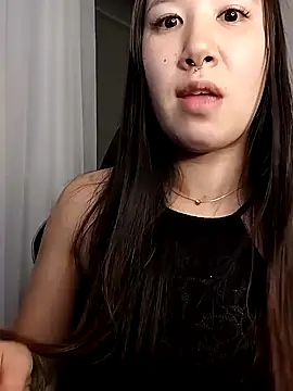 Japabaixinha online show from February 13, 2025, 3:50 am