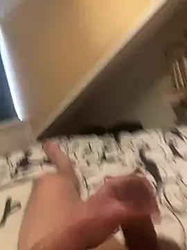 LivingLegend1978 online show from February 15, 2025, 8:33 am