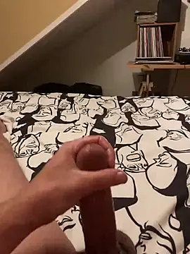 LivingLegend1978 online show from September 24, 2025, 5:49 pm