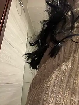 keilelewis online show from September 18, 2025, 1:18 am