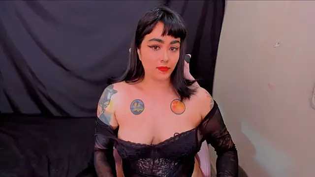 aiko black93 online show from February 1, 2025, 3:07 pm