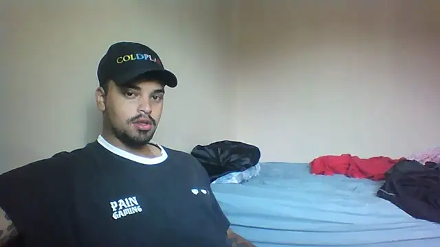 Xcumshot33 online show from November 27, 2025, 12:40 pm