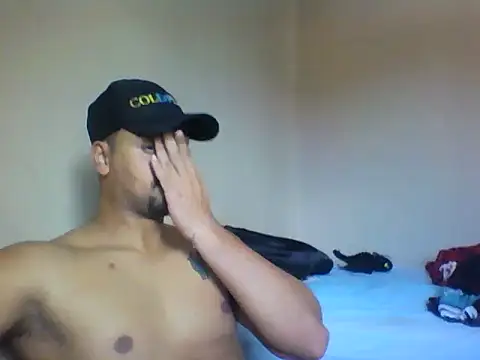 Xcumshot33 online show from March 5, 2026, 12:45 pm