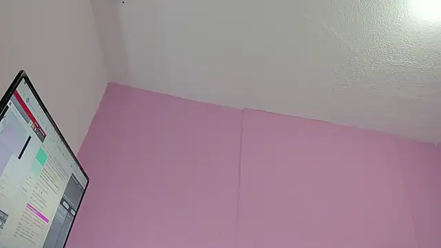 LoveQueen2 online show from September 18, 2025, 11:34 am