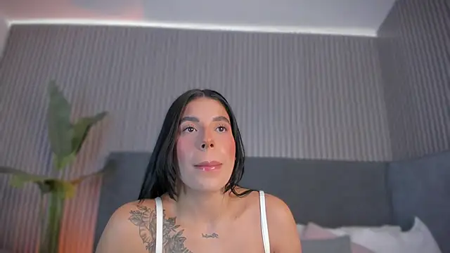 Snapshot of emelie_89 chatting on May 14, 2026, 12:34 pm emelie 89 online show from May 14, 2026, 12:34 pm