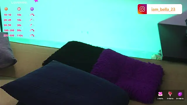 yourtoybella online show from February 5, 2025, 7:42 pm