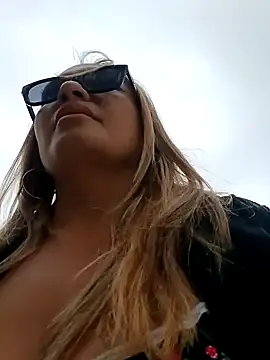 Afroditecash online show from February 11, 2025, 8:20 pm