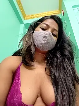 Monalisa Singh online show from February 3, 2025, 2:24 pm