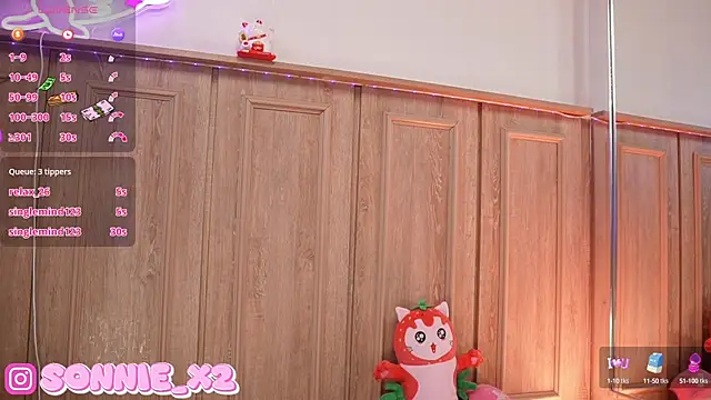 Sonnie  online show from March 18, 2025, 2:48 pm