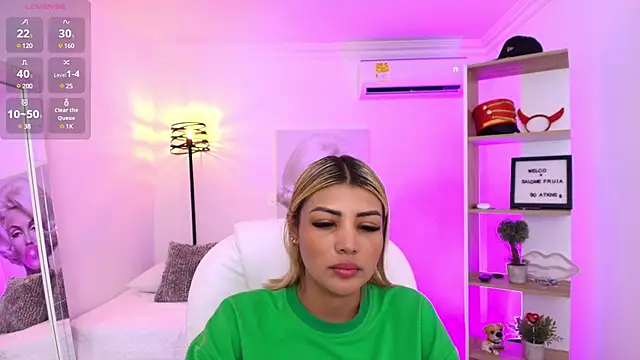 SALOOMEE   online show from February 3, 2025, 11:53 am