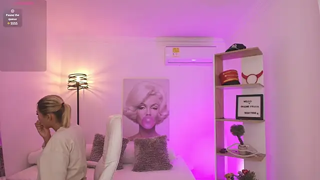 SALOOMEE   online show from February 11, 2025, 11:10 am