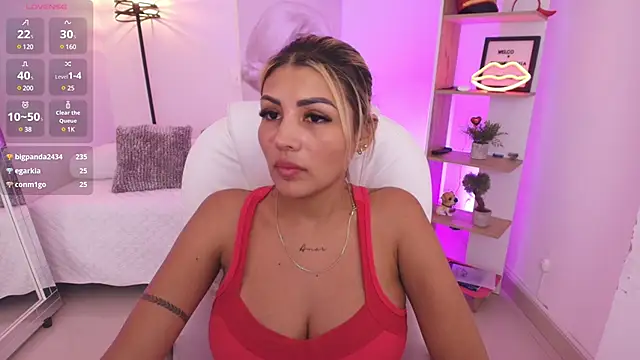 SALOOMEE   online show from February 12, 2025, 5:16 pm