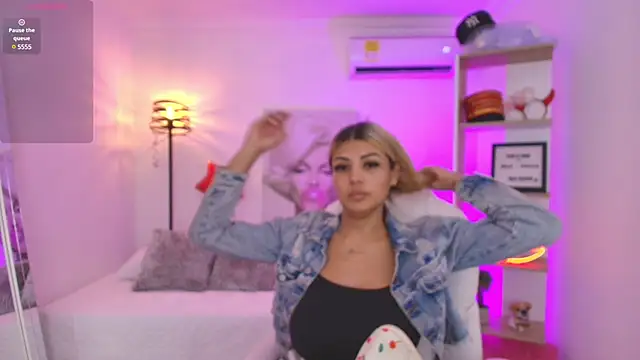 SALOOMEE   online show from March 1, 2025, 11:39 am