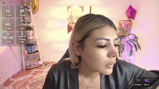 SALOOMEE   online show from September 25, 2025, 10:08 am