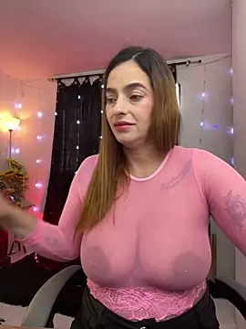 Alessandra Schmoll online show from December 5, 2025, 1:42 pm