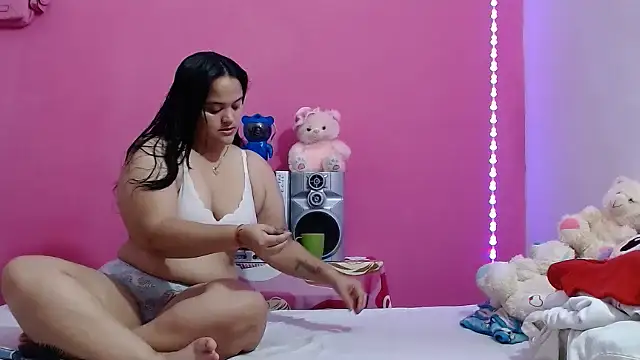 Snapshot of brunnette_hot chatting on July 15, 2026, 12:21 pm brunnette hot online show from July 15, 2026, 12:21 pm