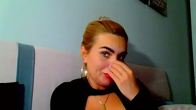 DESIREjenny online show from December 10, 2024, 12:05 pm