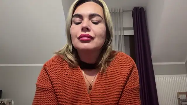 DESIREjenny online show from October 3, 2025, 7:05 am