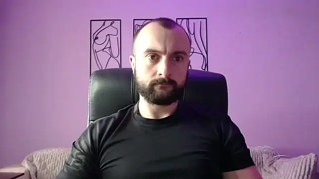 brindlefly6969 online show from February 6, 2025, 11:21 am