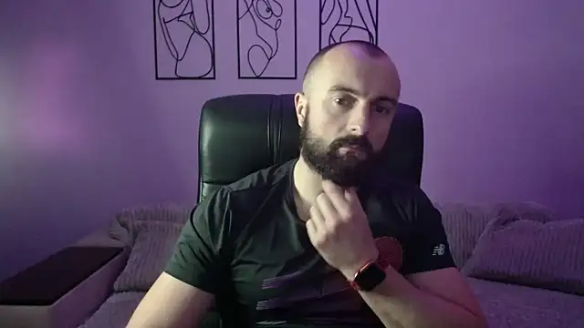 brindlefly6969 online show from October 27, 2025, 11:58 am