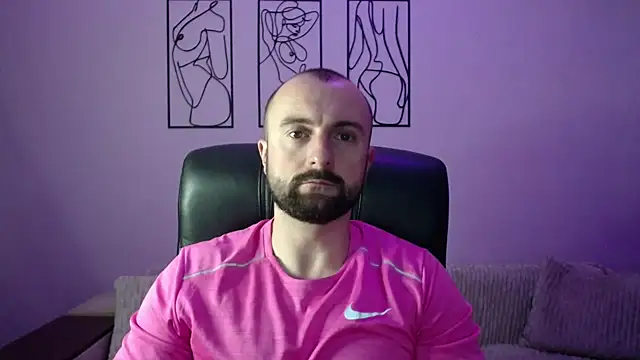 brindlefly6969 online show from October 31, 2025, 12:17 pm