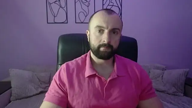 brindlefly6969 online show from March 3, 2026, 11:16 am