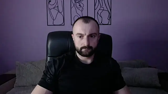 brindlefly6969 online show from March 28, 2026, 12:05 pm