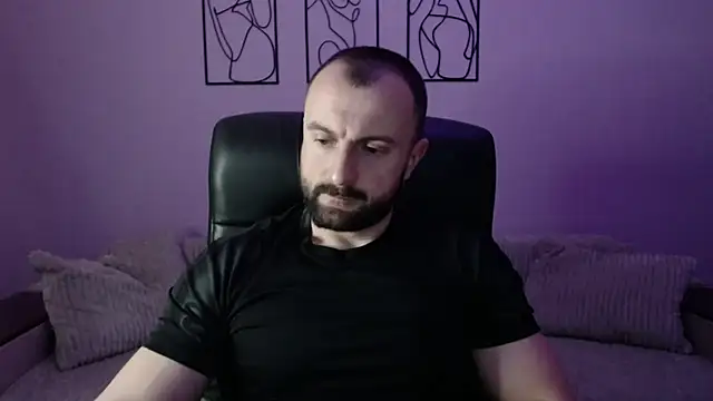 brindlefly6969 online show from March 30, 2026, 10:27 am