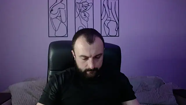 brindlefly6969 online show from April 18, 2026, 10:41 am