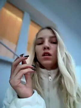 Adelina0001 online show from December 4, 2024, 1:58 am