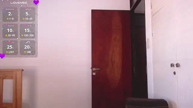 Your Hand In mine online show from March 16, 2025, 4:12 pm