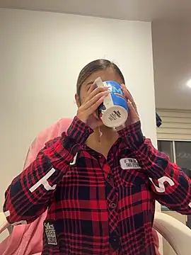 pamell col online show from January 11, 2026, 12:04 am