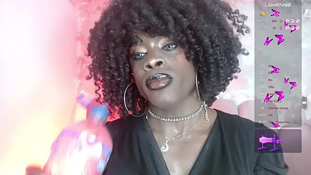 Snapshot of puca_ebony chatting on June 11, 2026, 7:56 pm puca ebony online show from June 11, 2026, 7:56 pm