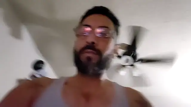 Forbidden daddy online show from April 22, 2026, 11:01 am