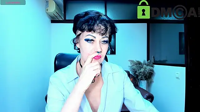 Silvia Wallec online show from February 15, 2025, 12:33 pm