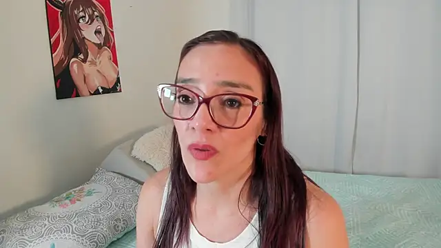 Jessica Herrera  online show from September 12, 2025, 10:43 pm