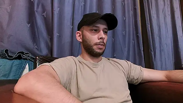 henryaxe online show from December 26, 2024, 6:12 pm