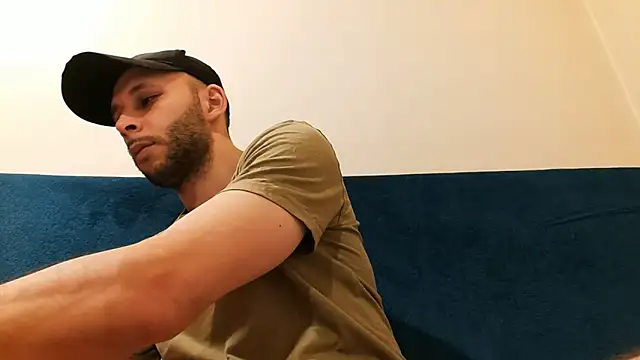 henryaxe online show from January 25, 2025, 8:00 pm