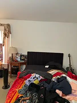 ketarisenup online show from November 17, 2025, 1:06 pm