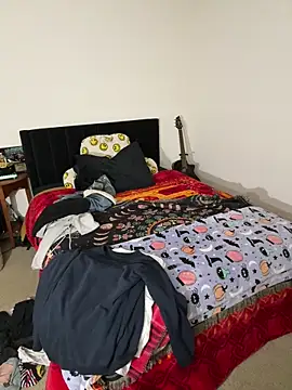 ketarisenup online show from November 18, 2025, 10:14 pm