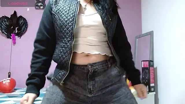 soniafuckboobs online show from March 12, 2025, 12:15 pm