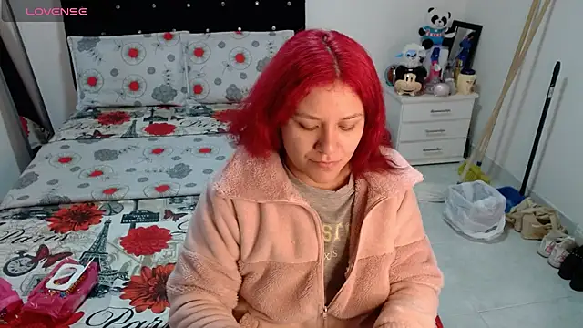 Snapshot of soniafuckboobs chatting on April 30, 2026, 12:33 pm soniafuckboobs online show from April 30, 2026, 12:33 pm