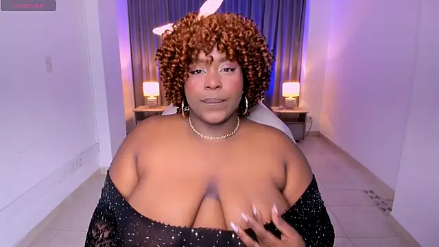 Snapshot of Rebeka_spencer chatting on January 10, 2025, 3:29 am Rebeka spencer online show from January 10, 2025, 3:29 am