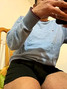 rhuh3991 online show from December 1, 2024, 11:14 pm