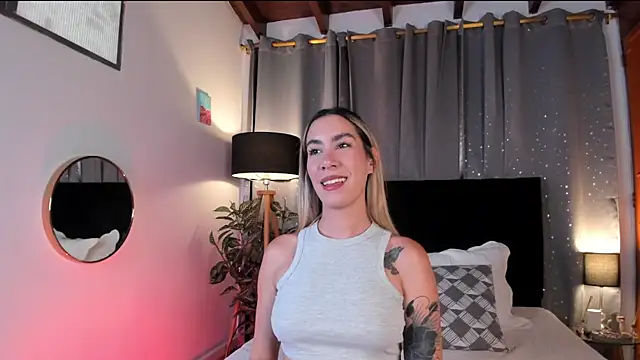 Lauren-Rosse online show from January 19, 2025, 8:51 pm