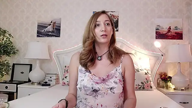 IreneHope online show from April 27, 2026, 9:40 am