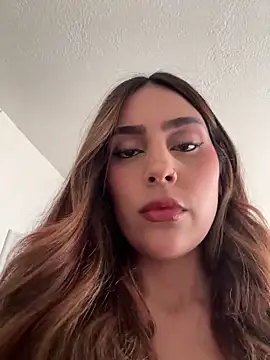 Snapshot of HazzelGray chatting on February 4, 2026, 3:51 pm HazzelGray online show from February 4, 2026, 3:51 pm